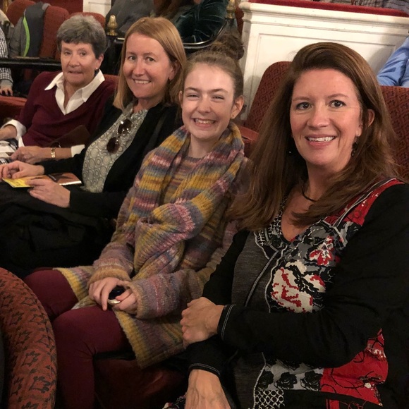 Meet your Posher, Heather - Picture 1 of 1